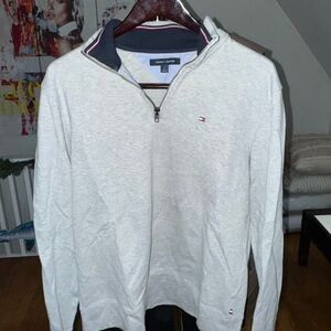 Tommy Hilfiger 
Half Zipup sweater
Grey 
Medium Size